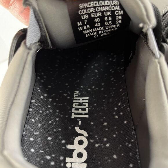 Snibbs Women's Black and Gray Sneakers - Picture 13 of 13